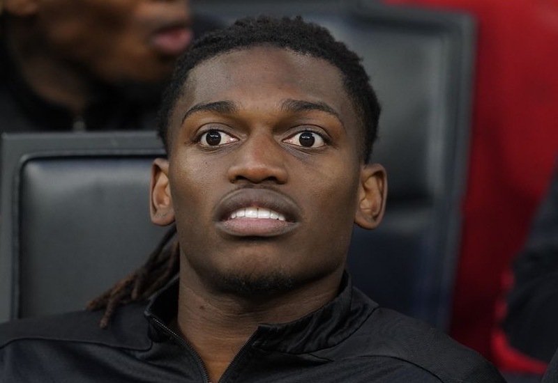 Rafael Leão nổi bật nhờ tốc độ, kỹ thuật và khả năng tạo đột biến bên cánh trái.