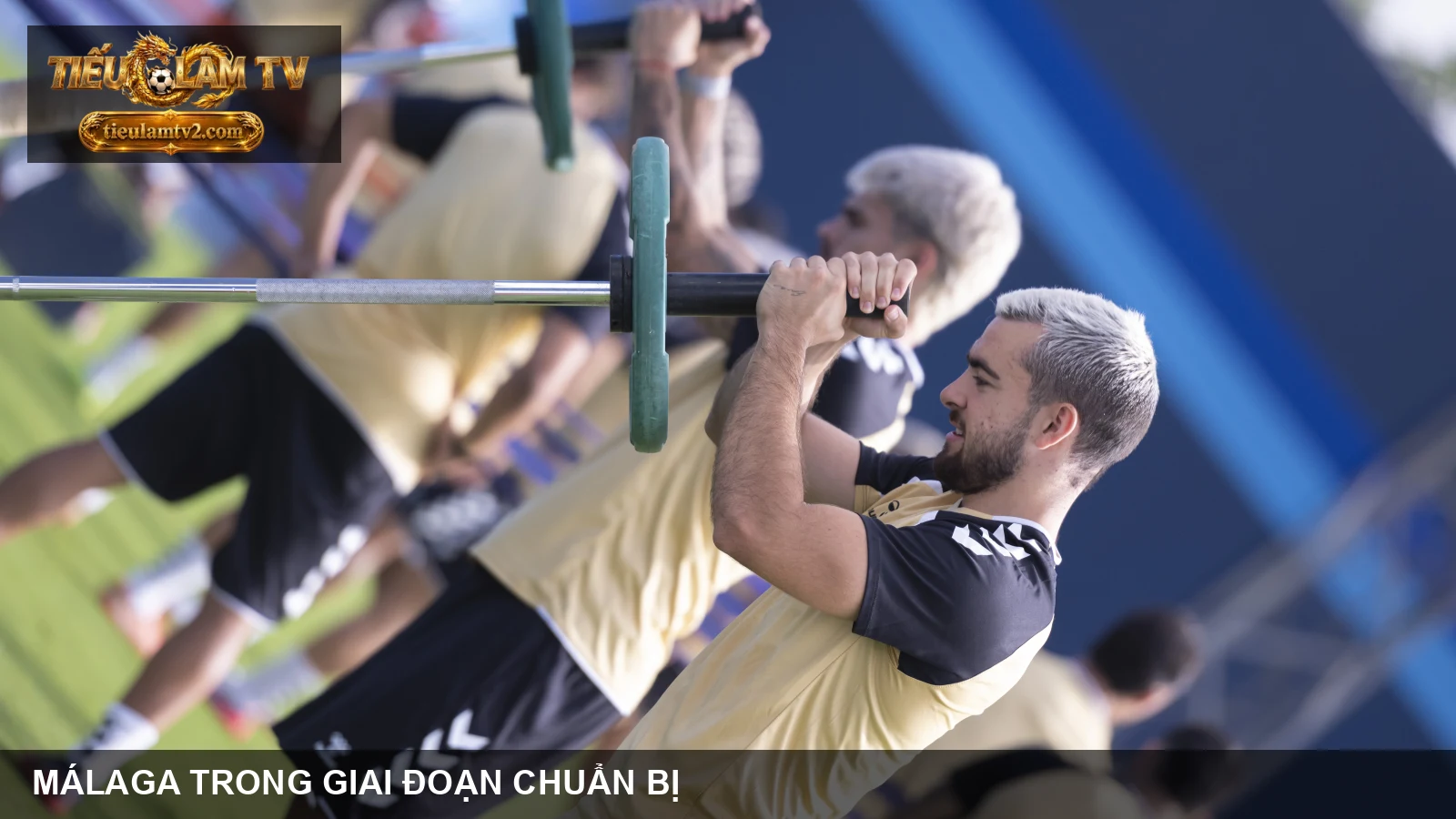 Málaga tập luyện trong giai đoạn chuẩn bị mùa giải