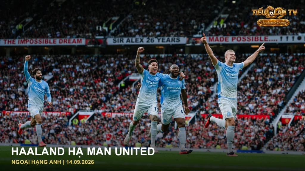 Các cầu thủ Manchester City ăn mừng bàn thắng vào lưới Manchester United